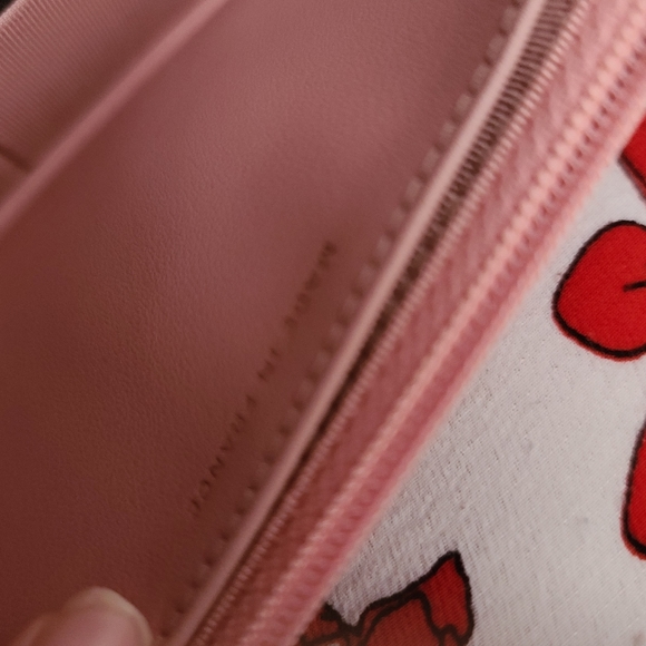 🛑SOLD🛑CHANEL 19S IRIDESCENT PINK WOC - Picture 3 of 9